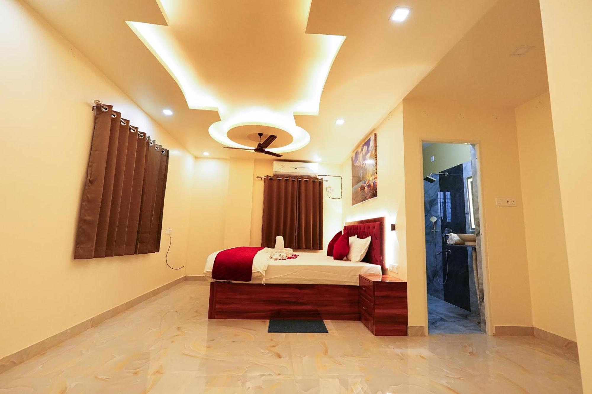 Hotel Rj Патна Екстериор снимка